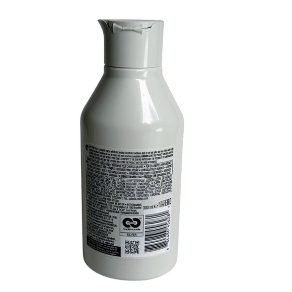 Redken  Acidic Bonding Concentrate Shampoo Full Size - Picture 2 of 4